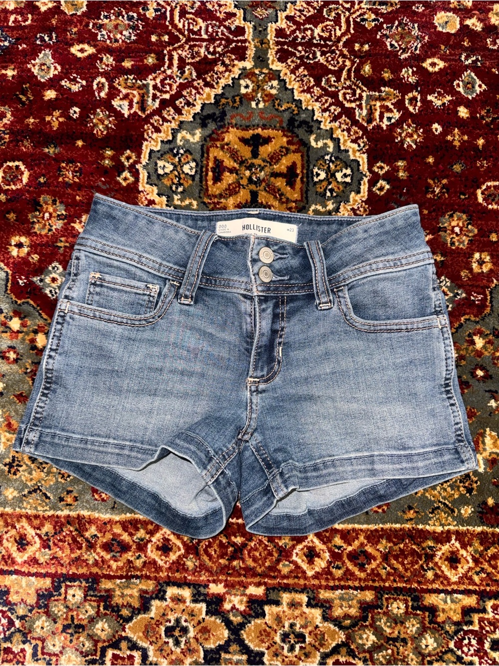 Hollister Low-Rise Shortie Short